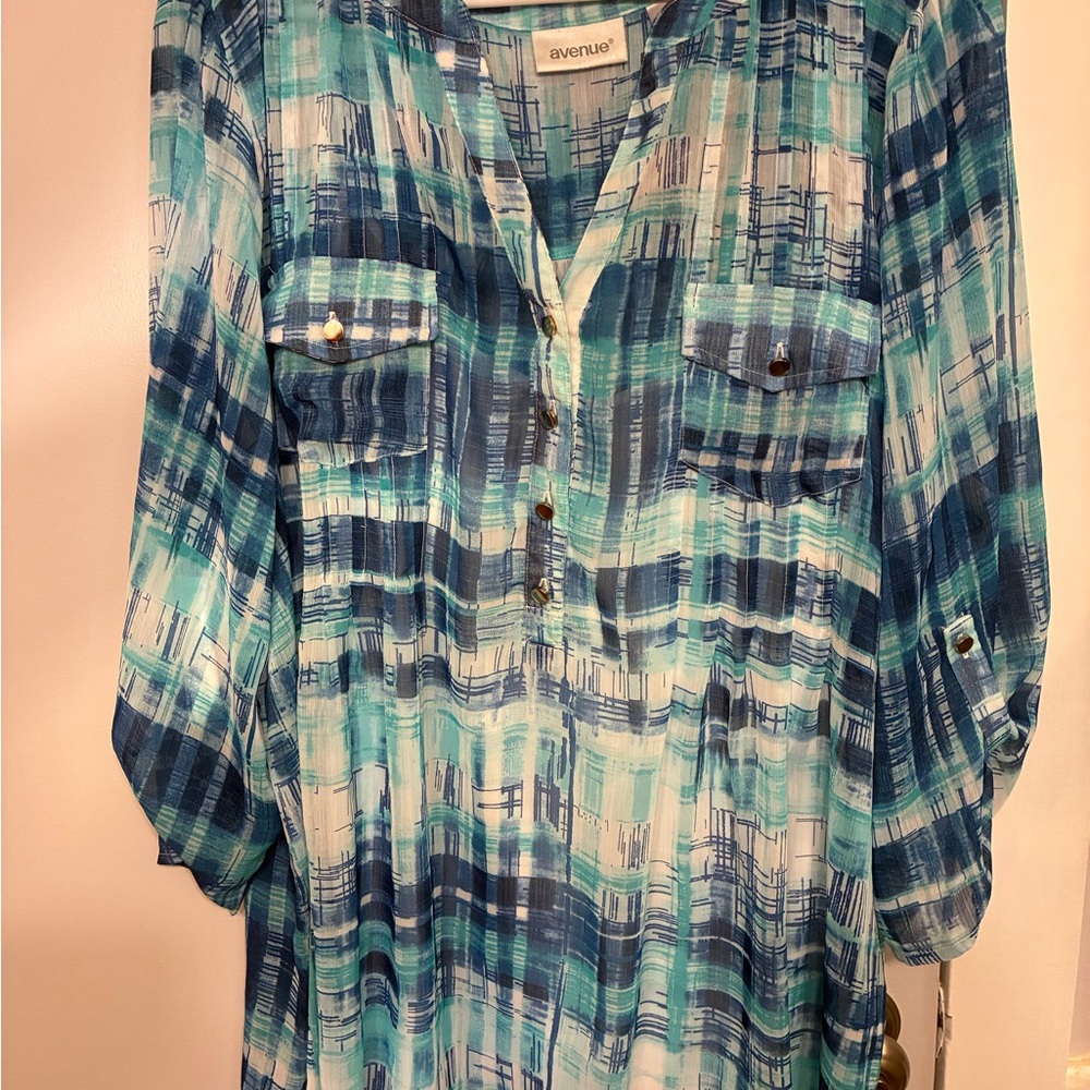 Avenue Teal and Navy Patterned Blouse
